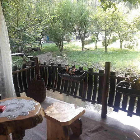 Sljivik Landhuis Ni